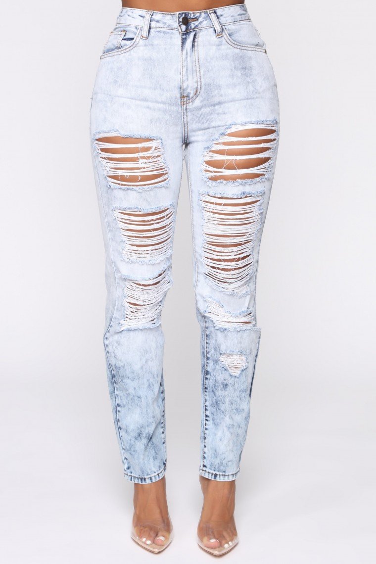 You're Everything To Me Jeans - Light Blue Wash