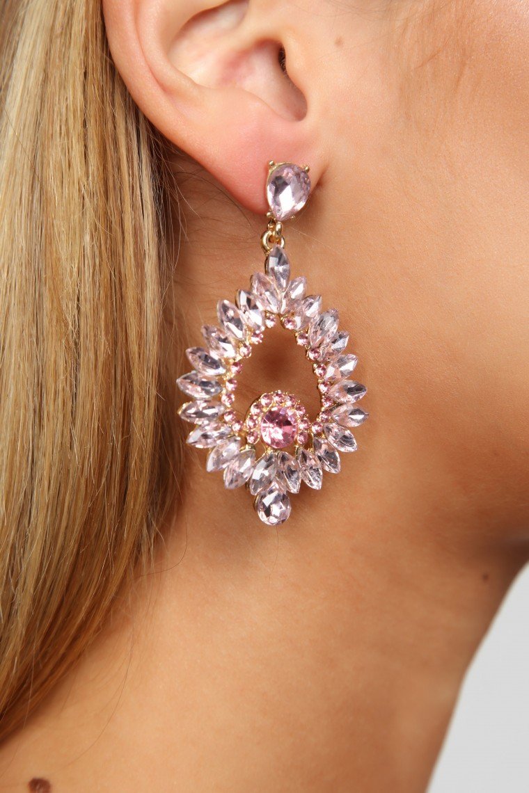 Clear The Room Earrings - Pink